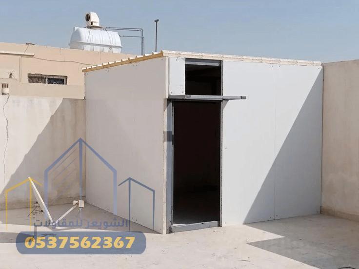 ملاحق ساندوتش بانل في الرياض: الحل الأمثل للبناء السريع والعازل للحرارة بأسعار منافسة